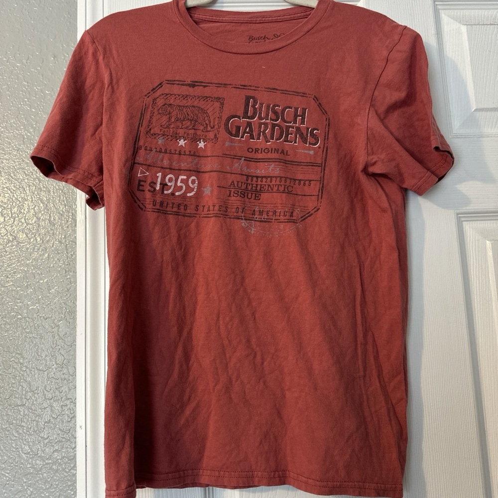 Busch Gardens Red Graphic T-Shirt